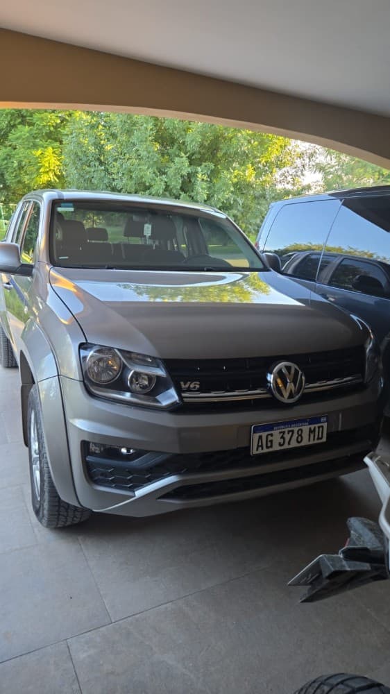 Volkswagen AMAROK CONFORT V6 3.0