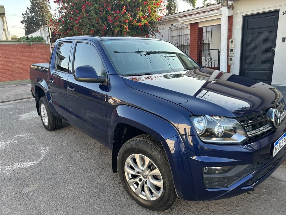 Volkswagen AMAROK CONFORT  V6 3.0